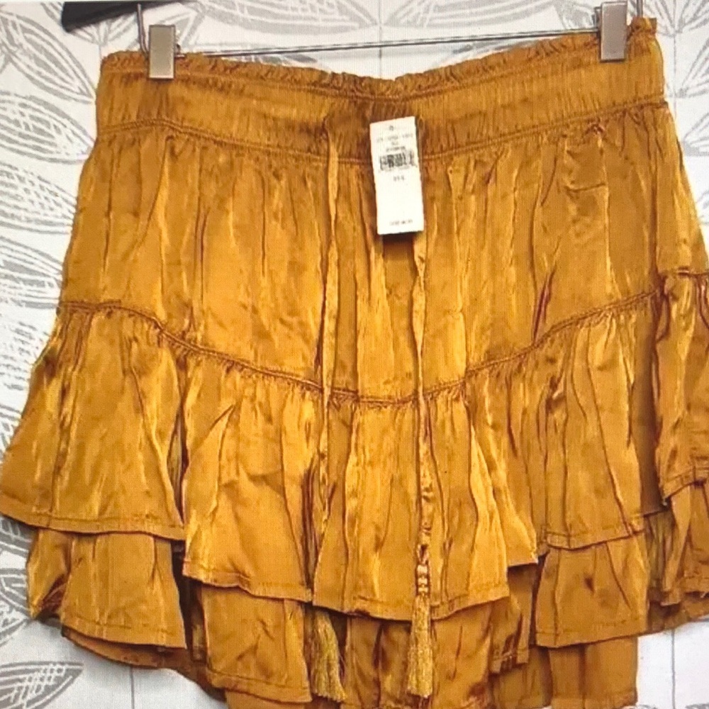 Aerie Skirt Sweet n Silky Yellow Gold Ruffles Tiered Mini New